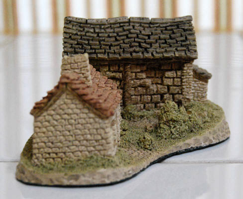 Haybarn by David Winter Miniature Cottage