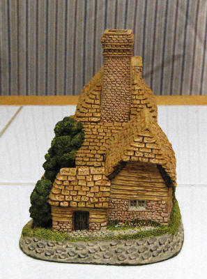 Kent Cottage by David Winter