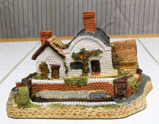 Lock Keepers Cottage by David Winter