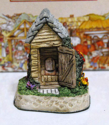 The Privy (Cameo) by David Winter